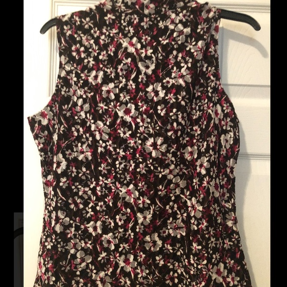 NWT Style and Co top size Large - Picture 2 of 3